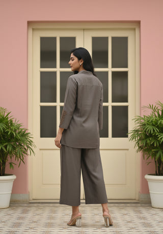Elegant Co-ord Set with Leaf Appliqué Detailing